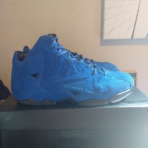 Nike air lebron xi ext royal suede